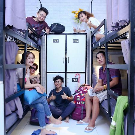 S Phuot Sai Gon Hostel - 3A Lam Son, Ward 2, Tan Binh District โฮจิมินห์ซิตี้ ภายนอก รูปภาพ