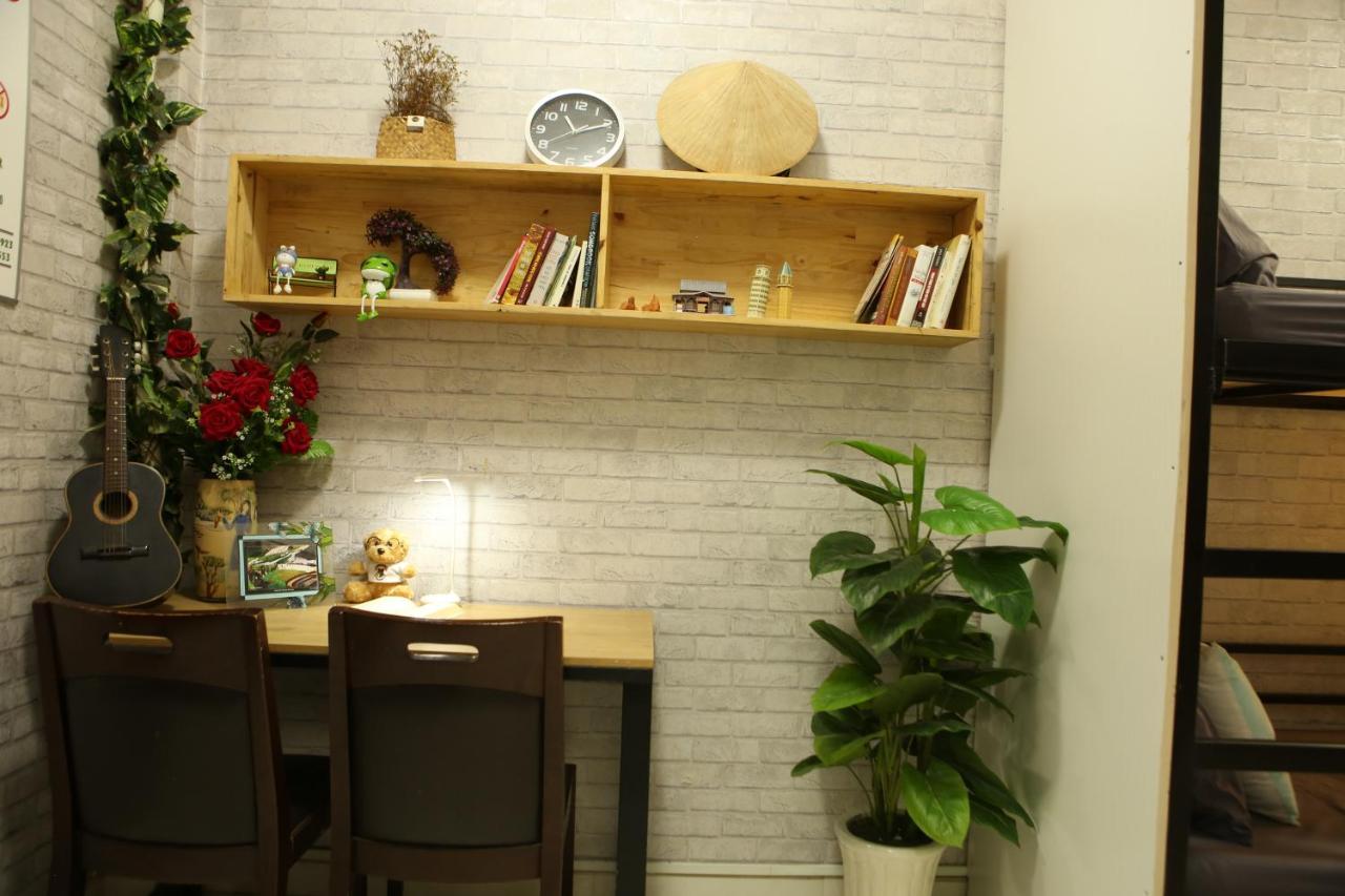 S Phuot Sai Gon Hostel - 3A Lam Son, Ward 2, Tan Binh District โฮจิมินห์ซิตี้ ภายนอก รูปภาพ