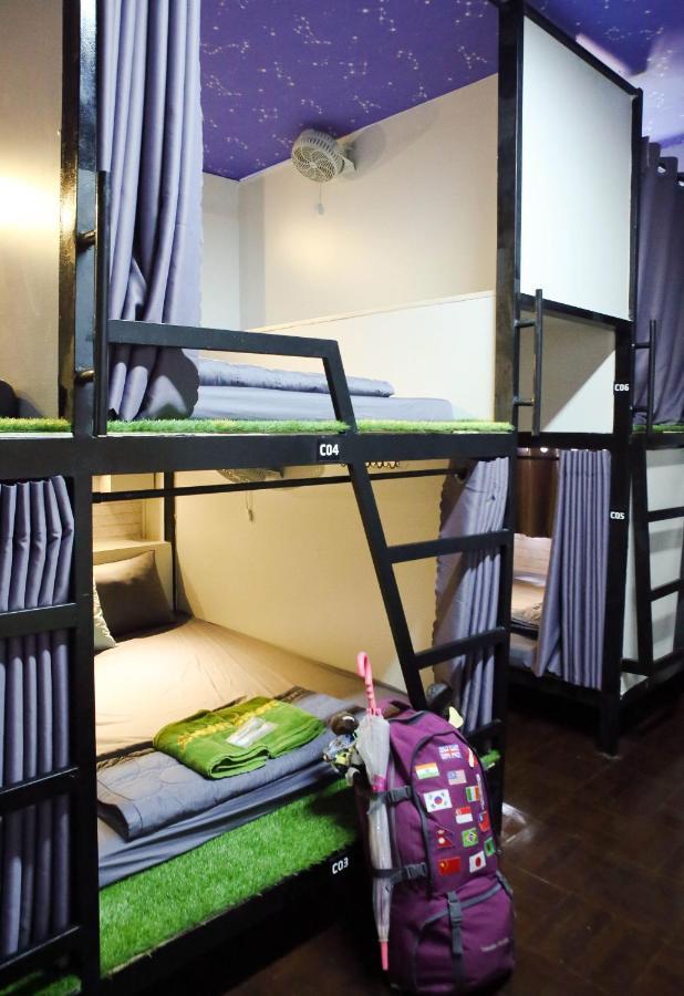S Phuot Sai Gon Hostel - 3A Lam Son, Ward 2, Tan Binh District โฮจิมินห์ซิตี้ ภายนอก รูปภาพ