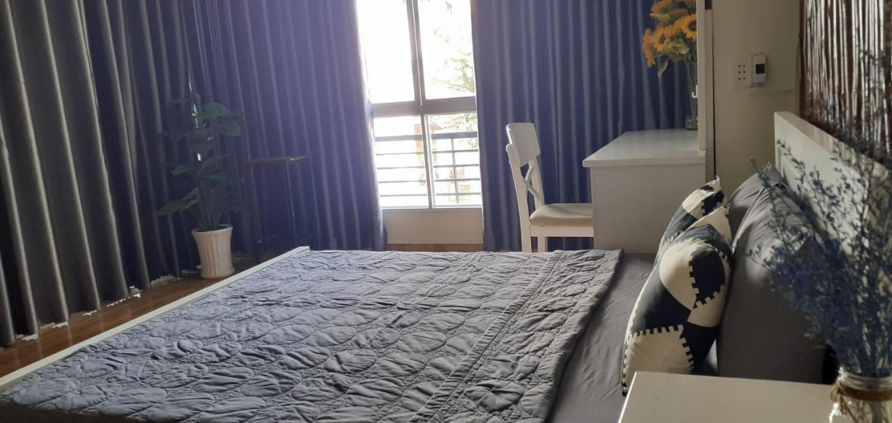 S Phuot Sai Gon Hostel - 3A Lam Son, Ward 2, Tan Binh District โฮจิมินห์ซิตี้ ภายนอก รูปภาพ